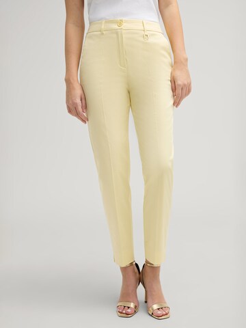 Coupe slim Pantalon 'Petrona' JOOP! en jaune : devant