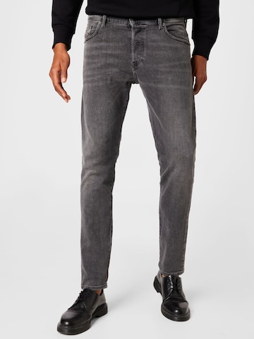 DIESEL Jeans 'YENNOX' in Grey: front