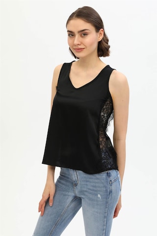 HOME STORE Blouse in Zwart: voorkant
