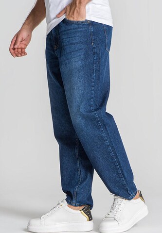 Regular Jean Gianni Kavanagh en bleu