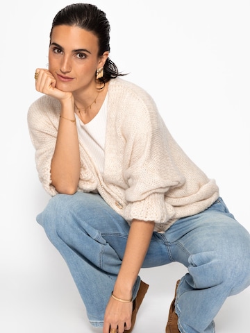 SASSYCLASSY Oversizestrickjacke‌‌‌‌‌‌‌‌‌ in Beige