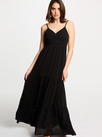 Morgan Kleid in Schwarz: Vorderseite