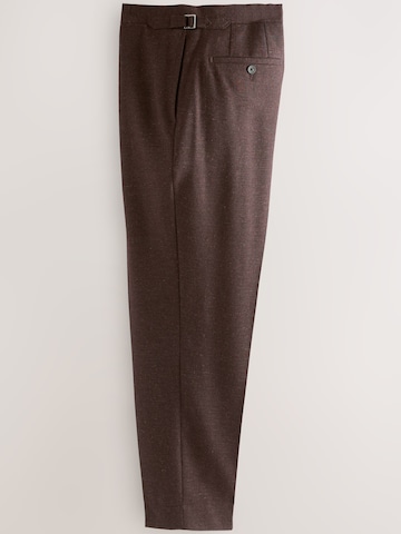 Next Slimfit Bandplooibroek in Bruin