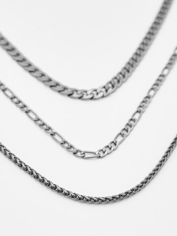 Pull&Bear Halsband i silver