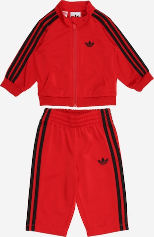 ADIDAS ORIGINALS Setti 'FIREBIRD' värissä punainen: etupuoli