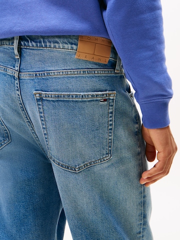 Tommy Jeans Tapered Jeans 'SONNY' in Blue