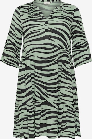 Robe 'Leane' KAFFE CURVE en vert : devant