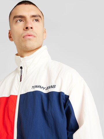 Tommy Jeans Prechodná bunda ' ARCHIVE GAMES' - biela