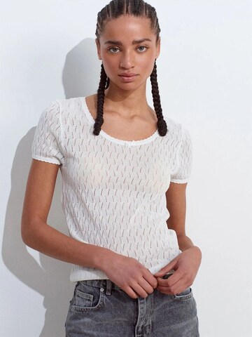 Pullover di Dilvin in bianco