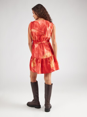 Robe VILA en rouge
