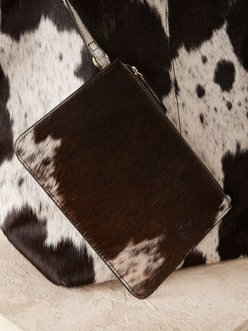 Next Schultertasche in Braun