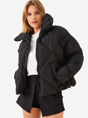 Bianco Lucci - Casaco de inverno em preto