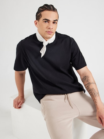 Abercrombie & Fitch T-Shirt in Schwarz: Vorderseite