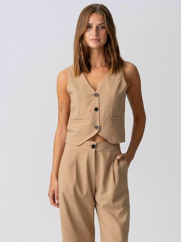 TEESHOPPEN Kamizelka ' Natalie ' w kolorze brązowy