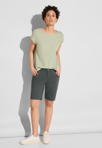 STREET ONE Regular Hose in Grün