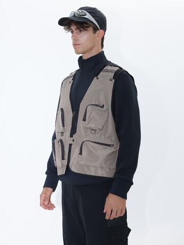 Youthup Sports Vest in Green