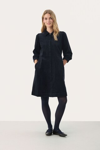 Robe 'Eyvors' Part Two en bleu