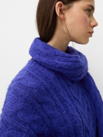 Pullover di Bershka in blu