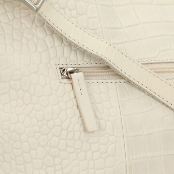 Burkely Shopper in White