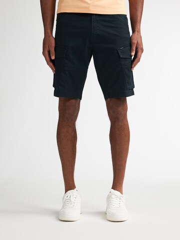 Petrol Industries Regular Shorts in Schwarz: Vorderseite