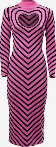 Influencer Dress in Pink: front