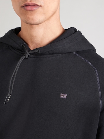 NAPAPIJRI Sweatshirt 'B-Nedles' i svart