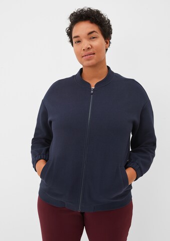TRIANGLE Zip-Up Hoodie in Blue: front