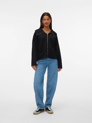 VERO MODA Gebreid vest 'VMUMA' in Zwart