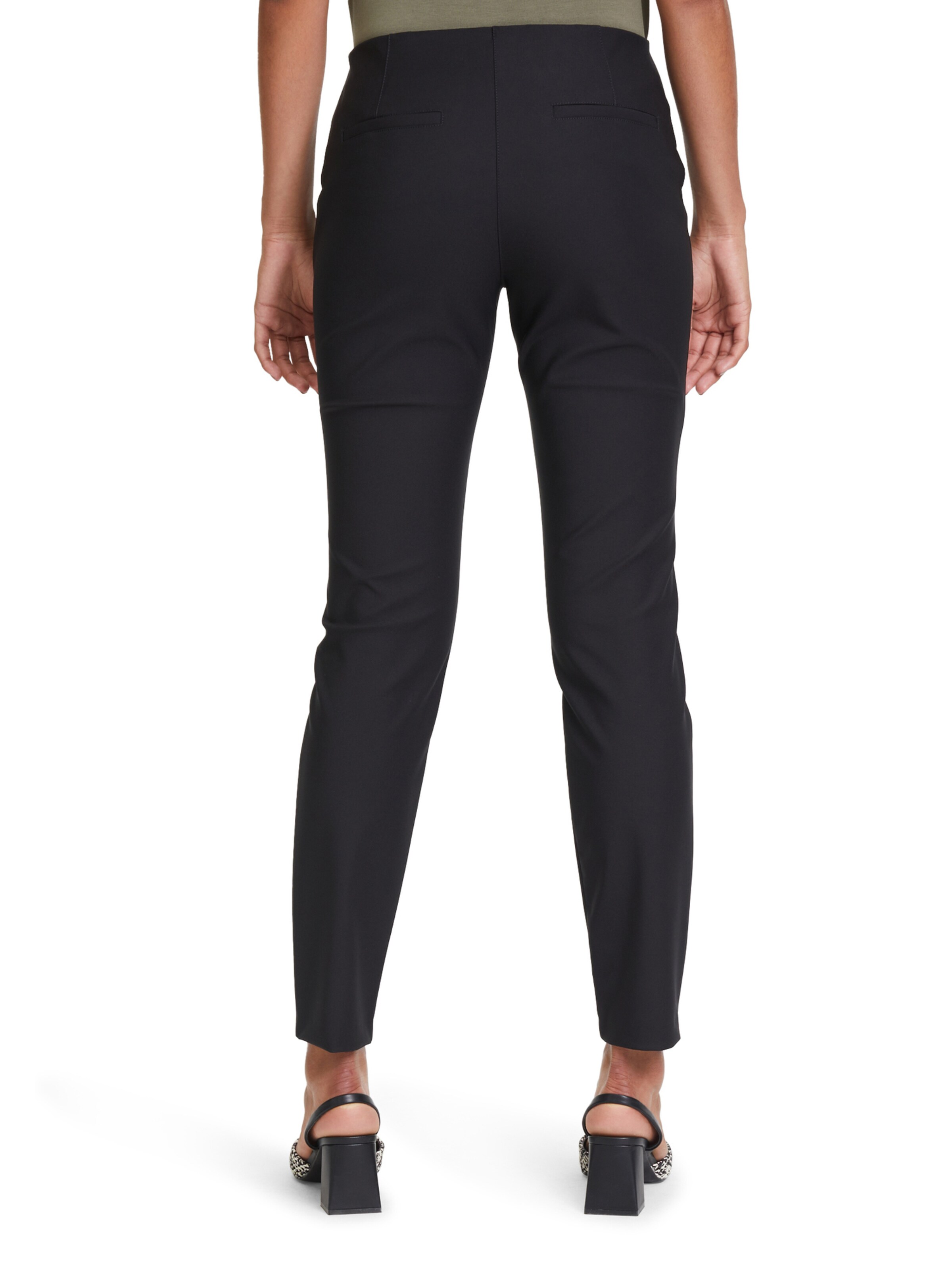 Betty Barclay Slimfit Broek in Zwart
