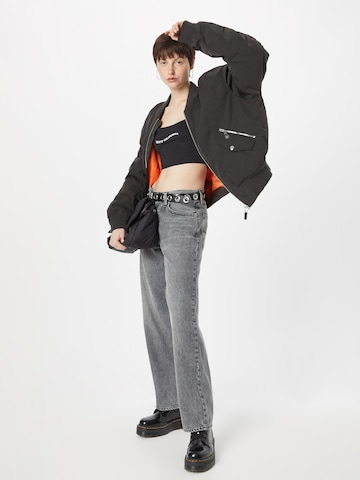 ruda LEVI'S ® Palaidinė be rankovių 'Graphic 90's Halter Crop'