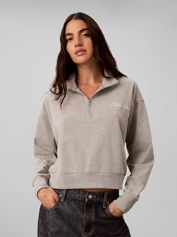 Calvin Klein Sweatshirt in Grey: front