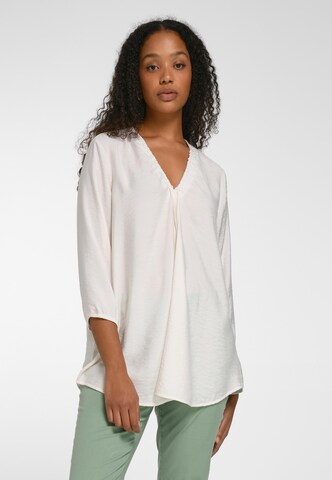 Anna Aura Blouse in Grey: front