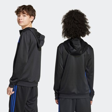 ADIDAS PERFORMANCE Sportsweatshirt 'Tiro 25 Essentials' in Schwarz
