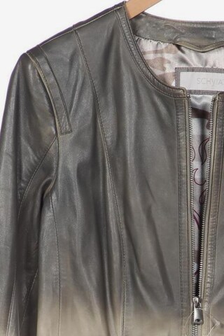 Schyia Jacket & Coat in M in Grey