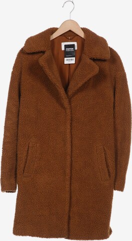 VILA Jacket & Coat in S in Brown: front