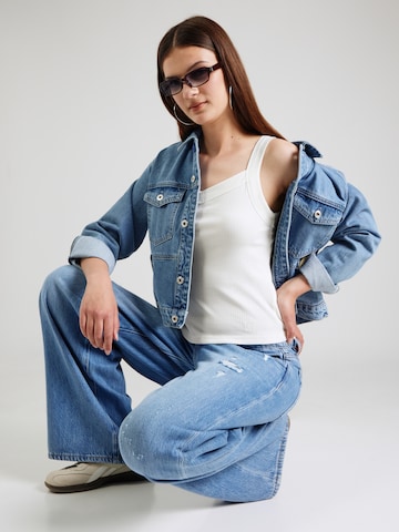 Top di Lee in bianco