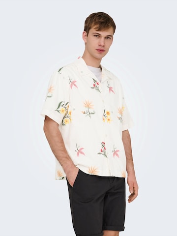 Only & Sons Mugav suurus Triiksärk 'ONSEDWARD', värv valge: eest vaates