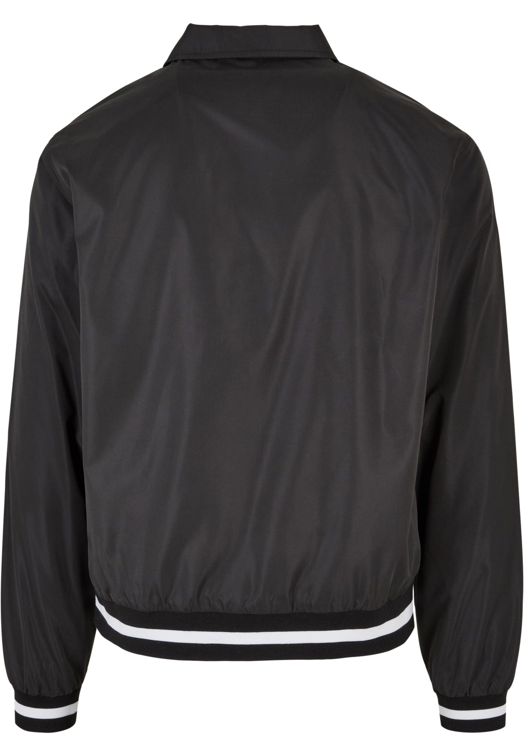 Urban Classics Between-season jacket in Black