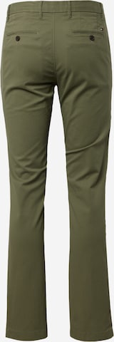 TOMMY HILFIGER Slimfit Chino hlače 'Denton' | zelena barva