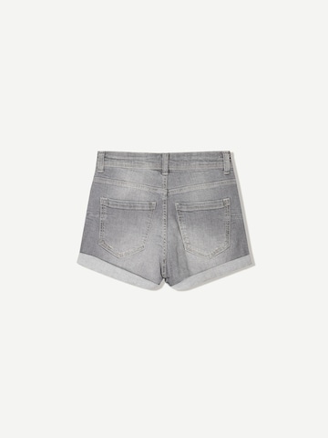 Bershka Regular Jeans in Grey
