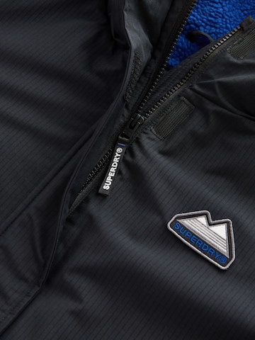 Superdry Rock i svart