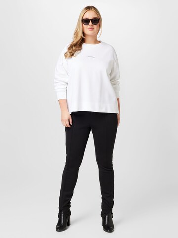 Calvin Klein Curve Sweatshirt i vit