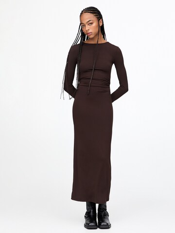Pull&Bear Dress in Brown: front