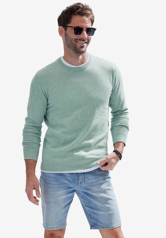 H.I.S Sweater in Green: front