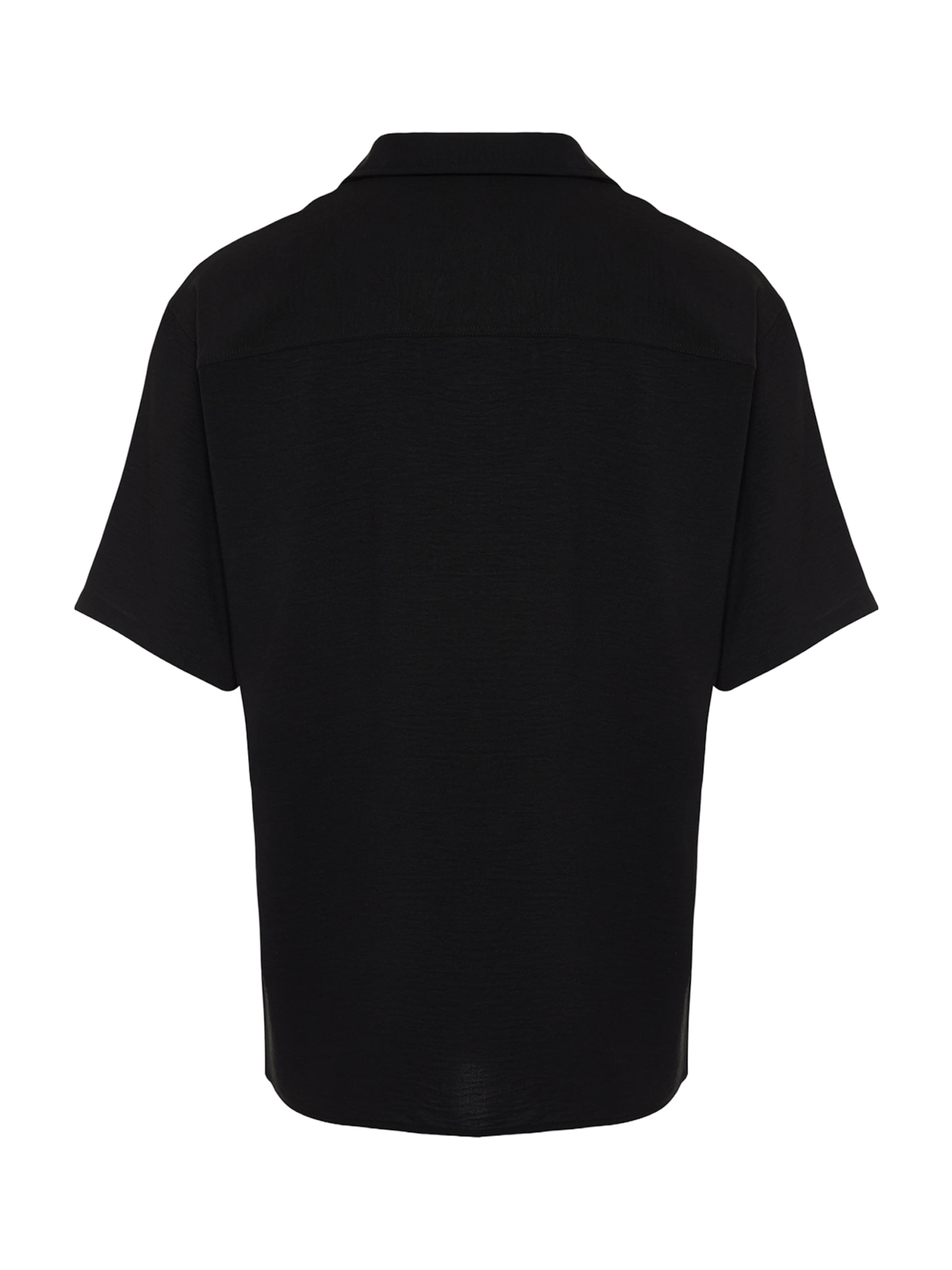 Trendyol - Ajuste confortable Camisa en negro