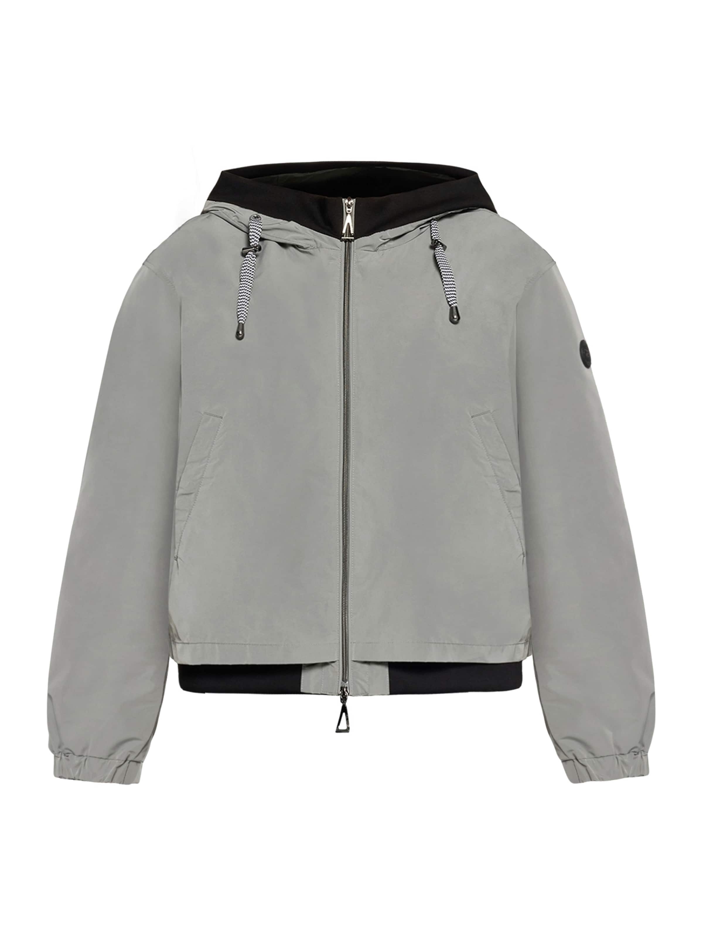 GIL BRET Between-Season Jacket in Grey: front