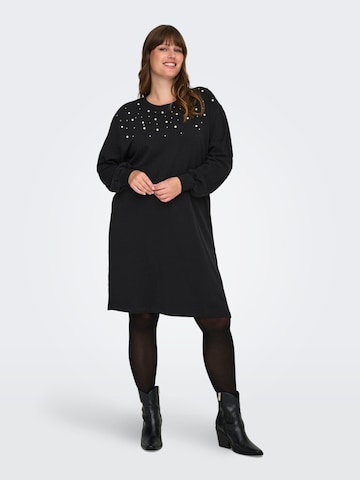 Rochie 'CARVIOLETTA' de la ONLY Carmakoma pe negru