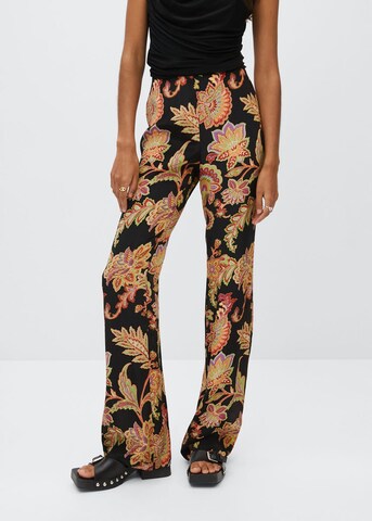 Wide Leg Pantalon 'Teddy' MANGO en noir : devant