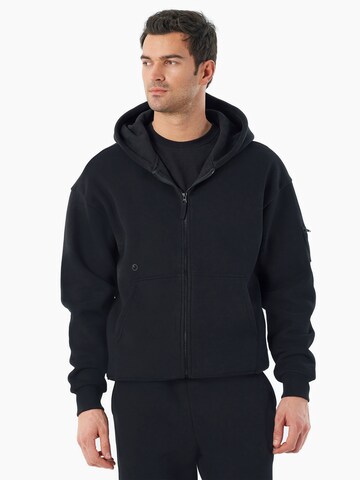 Organication Sweatshirt in Schwarz