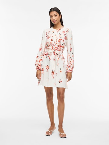 Robe-chemise 'VIElma' VILA en blanc